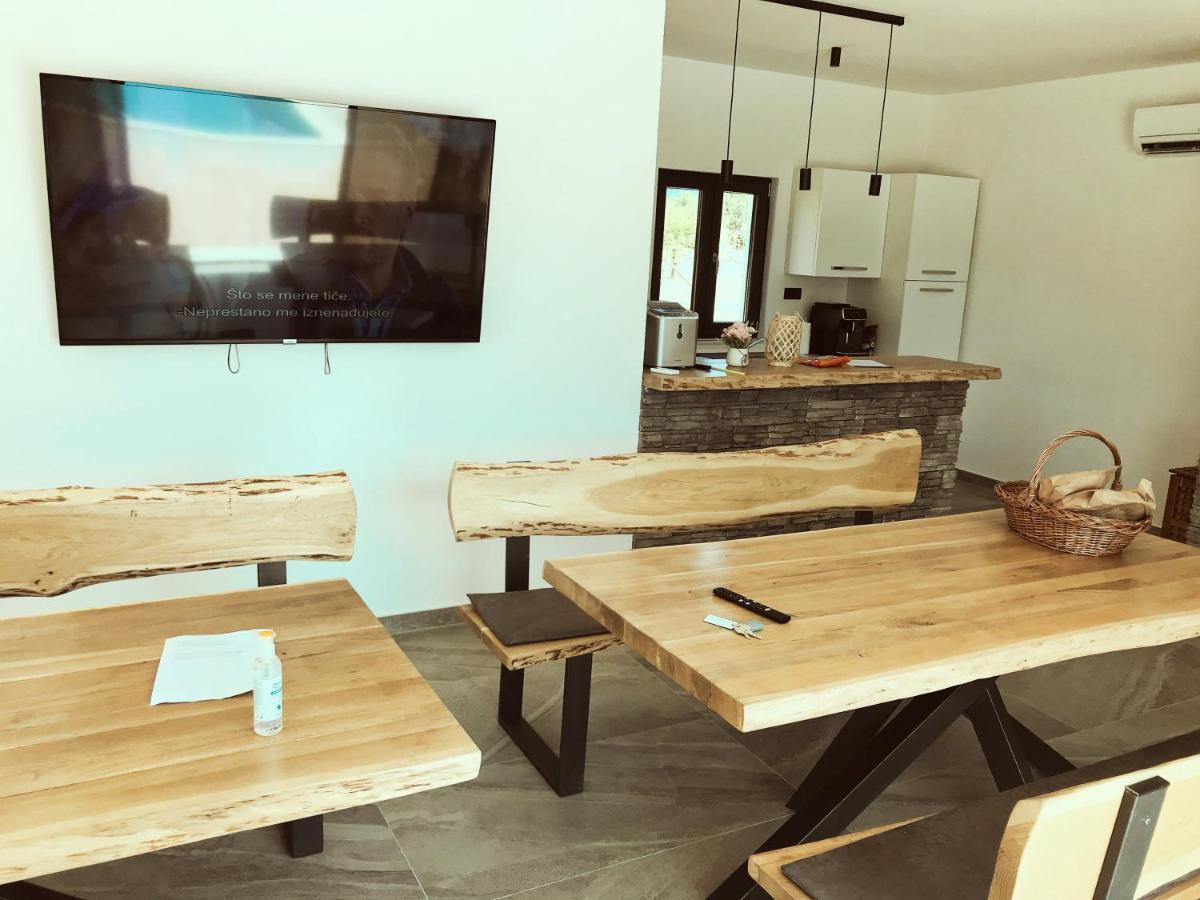 Villa Lukrecia, Luxury Villa in Imotski-Makarska Donji Proložac Exteriör bild